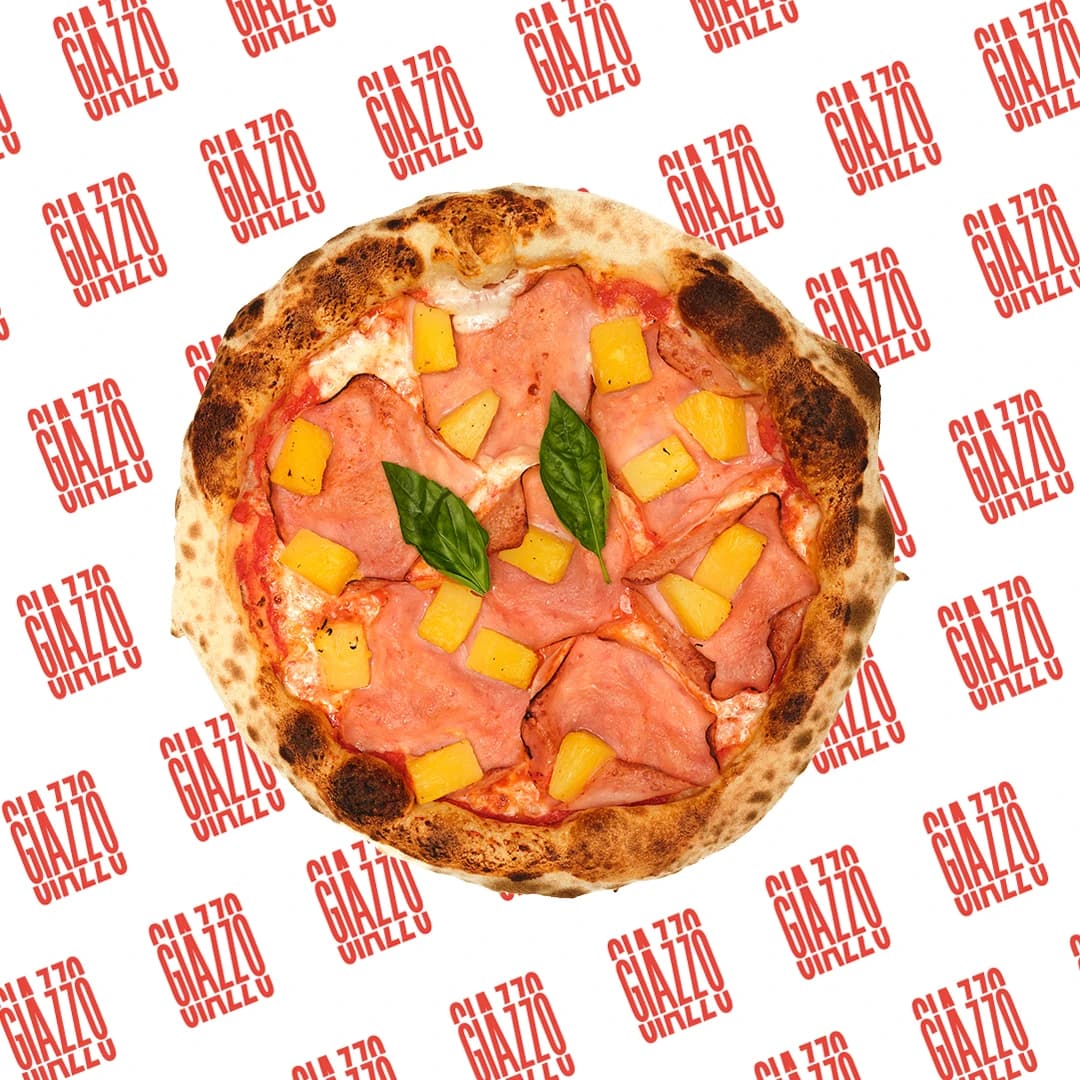 Pizza Hawaii bei Giazzo