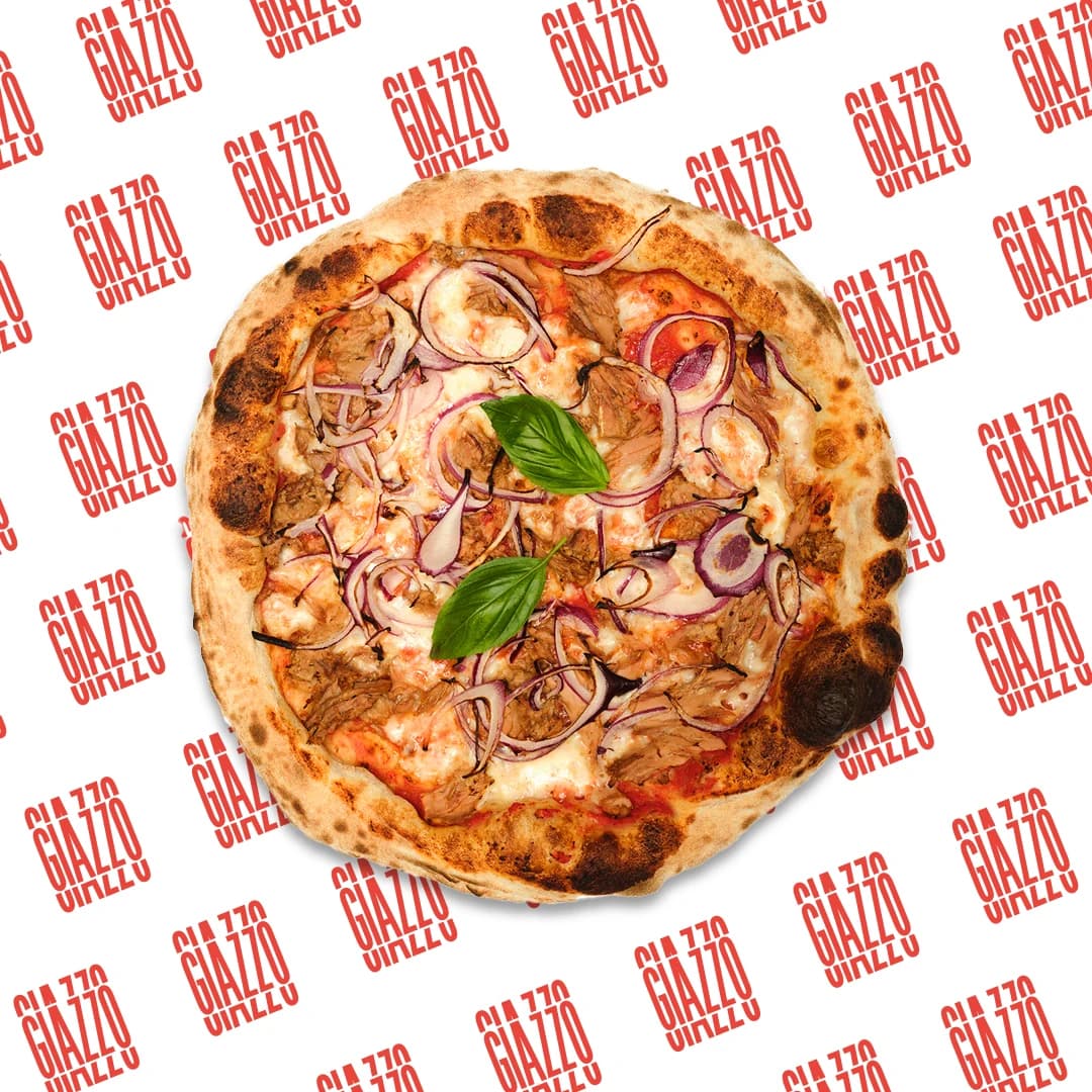 Pizza Tuna bei Giazzo